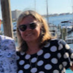 Meet your Posher, Beth